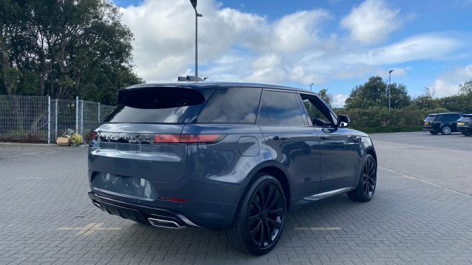 Land Rover Range Rover Sport 3.0 P460e Autobiography 5dr Auto Estate - Image 20